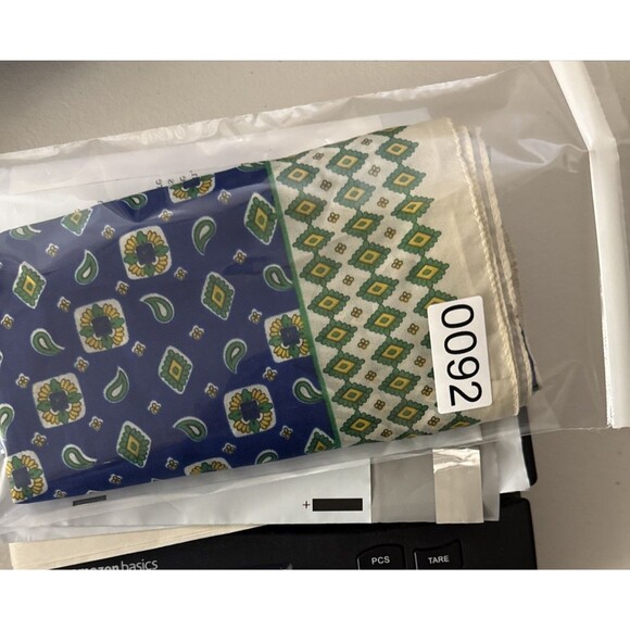 Sarah Coventry Scarf Made in Italy Blue Green Yellow Paisley Floral - Picture 8 of 8